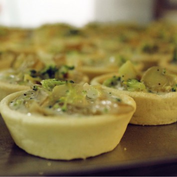 בסיס פריך למילויים חמים וקרים